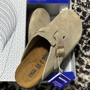 Birkenstock Suede Boston Clogs in Beige Taupe